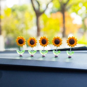 Adornos florales en el coche