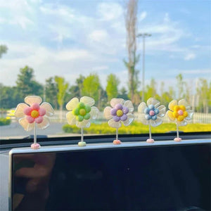Adornos florales en el coche