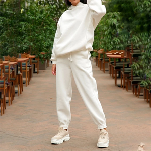 Traje elegante y cómodo
