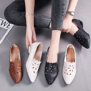Zapatos de punta hueca para mujer