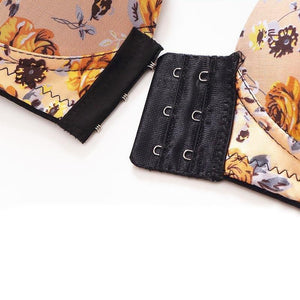 Sujetador de mujer frontal con hebilla estampado