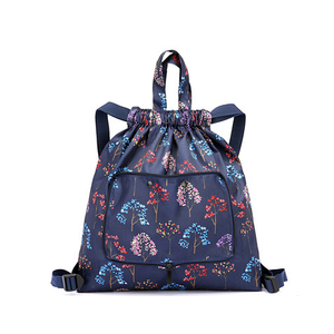 Mochila Multifuncional con Cordón