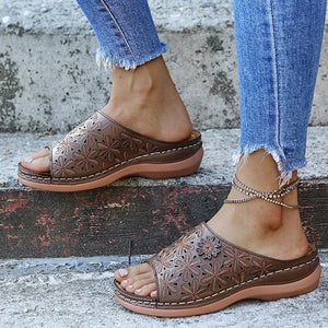 Zapatos planos huecos