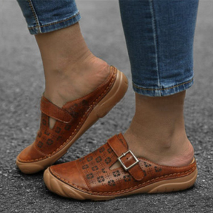 Zapatos vintage de punta redonda con fondo plano