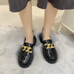 Zapatos de punta redonda negros para mujer