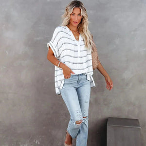 Camiseta de verano transpirable y cómoda con cuello de pico
