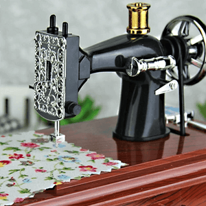 Mini Máquina de Coser de Madera, Caja de música