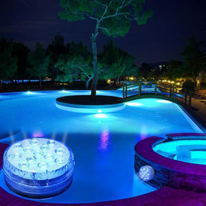 Luces LED Sumergibles para Piscinas