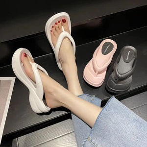 Chanclas de cuña de fondo grueso