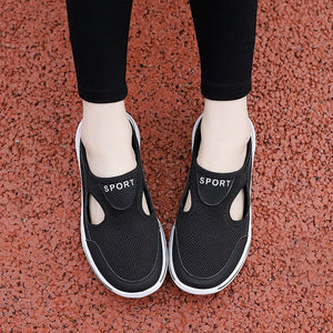 Sandalias deportivas cómodas y transpirables
