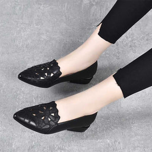 Zapatos de punta hueca para mujer