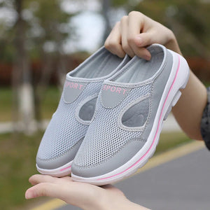 Sandalias deportivas cómodas y transpirables
