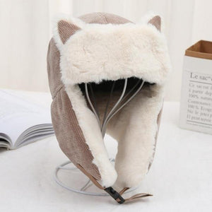 Sombrero ruso con orejas de gato