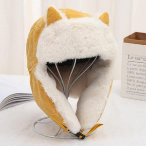 Sombrero ruso con orejas de gato